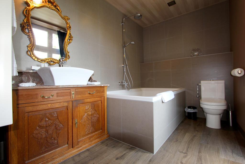 Chateau De L Aviette - Rancennes Givet Habitación foto